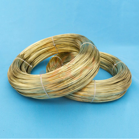 銅線與鋁線不能連接在一起，給您滿意的答案